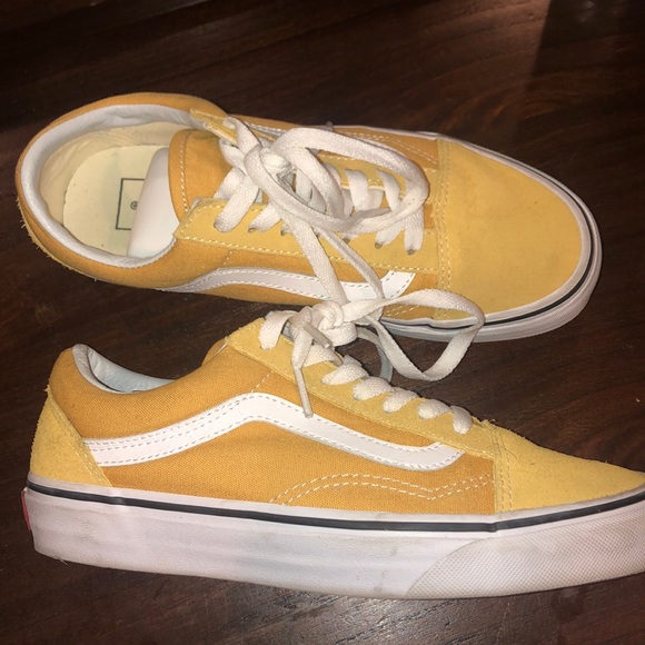 Yellow Vans 💛 - Picture 2 of 3